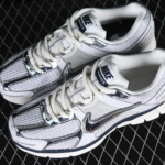 4C1F6CC5-26E5-4A38-9384-411F81706378