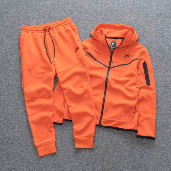 FCA145D7-F75F-4E96-93EA-C43EB6BB57E6